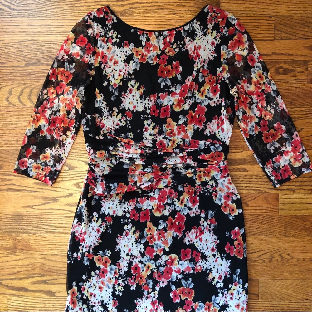 EUC Kay Unger Dark Floral Ruched Mesh Dress